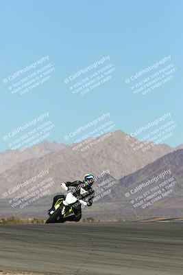 media/Feb-12-2022-SoCal Trackdays (Sat) [[3b21b94a56]]/Turn 9 Set 1 (1130am)/